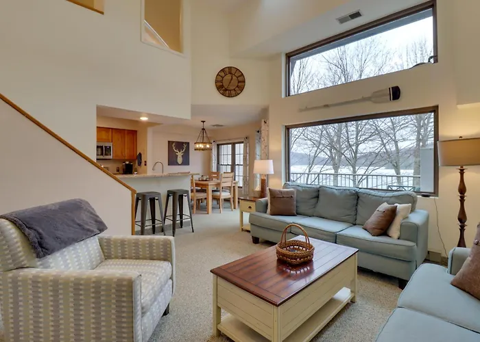 Waterfront Lake Harmony Condo With Ski Slope Views!